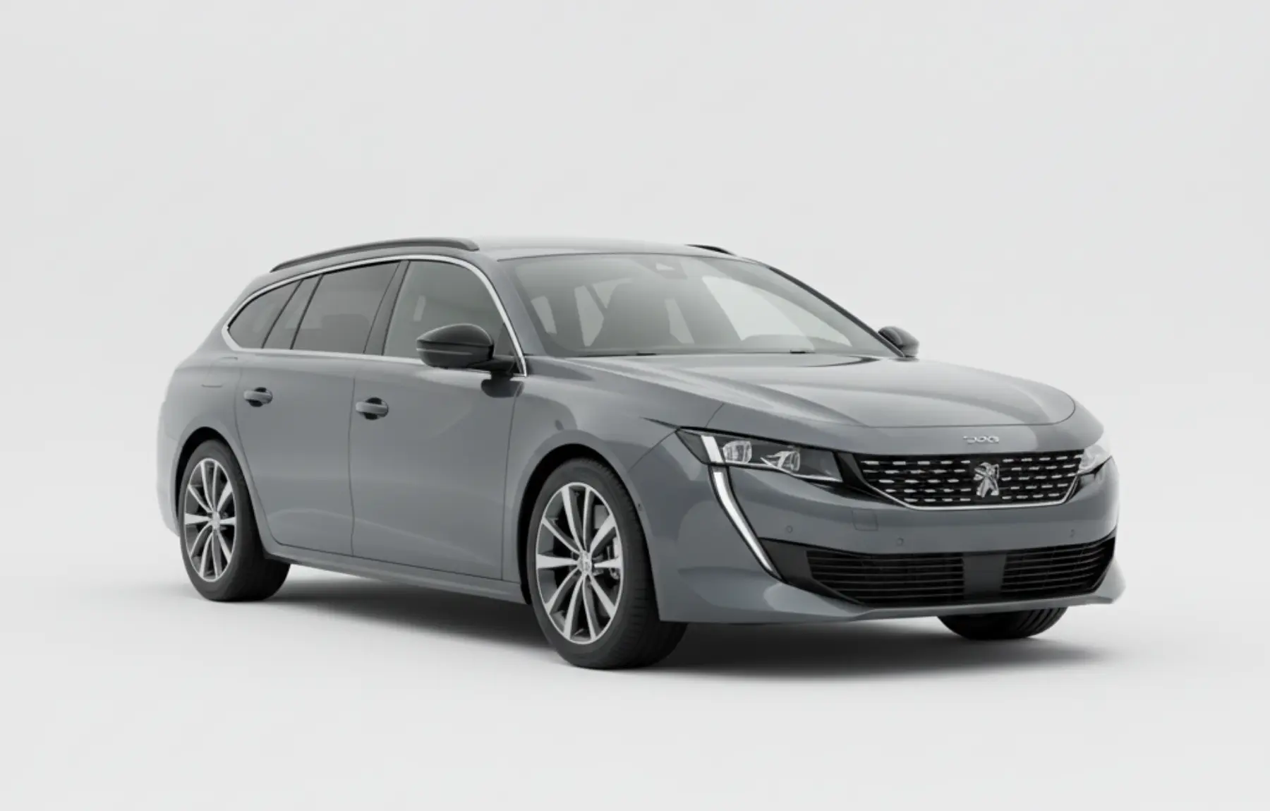 Елегантний універсал Peugeot 508 SW сірого кольору на білому студійному фоні
